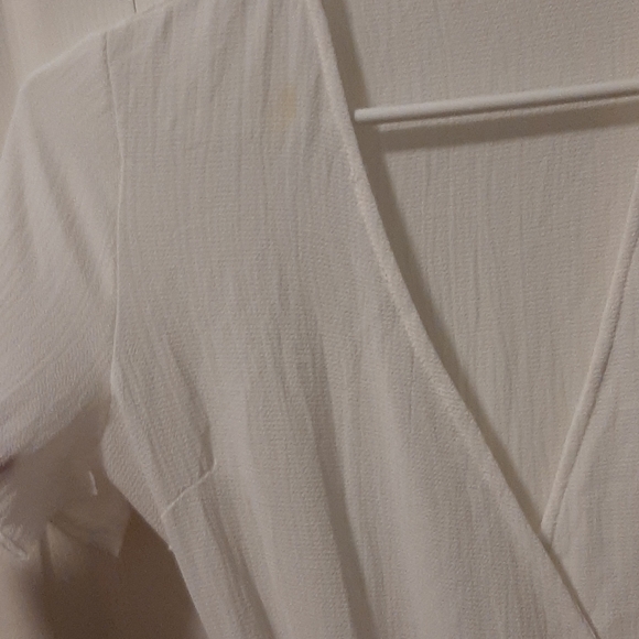 White summer wrap dress - Picture 2 of 4